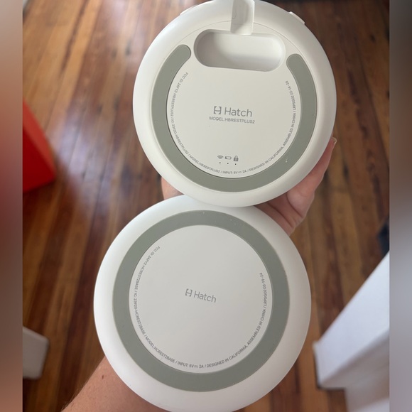 Hatch Rest+ Sound Machine Nightlight - Picture 3 of 3